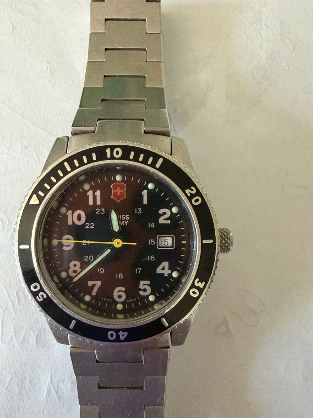 Stainless Steel Swiss made, SWISS ARMY WATCH with Black Bezel and Dark Dial